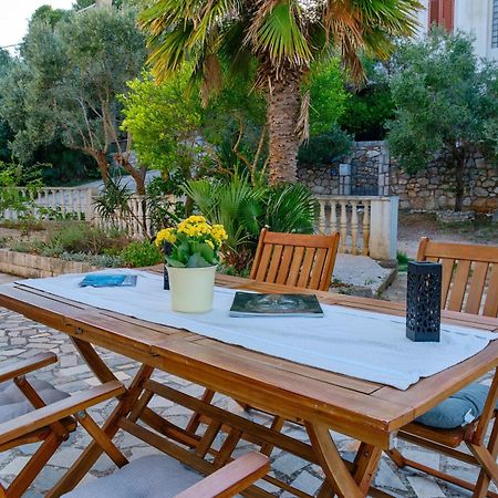 Apartment Pepermint - Iqm Destination Quality Veli Lošinj المظهر الخارجي الصورة